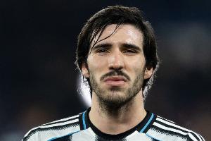 记者：尤文争夺托纳利处在领先位置，纽卡要价至少9000万欧